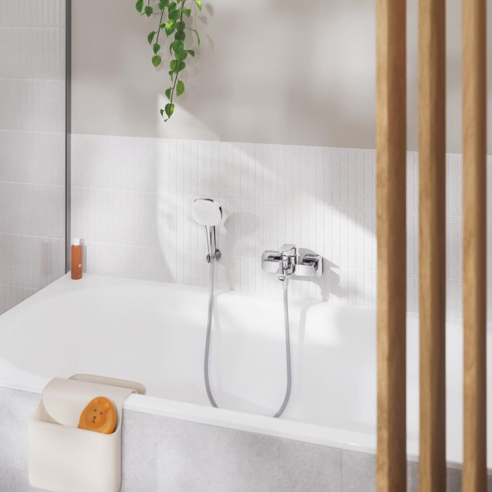 Одноважільний змішувач для ванни Grohe Cubeo (1018140000)