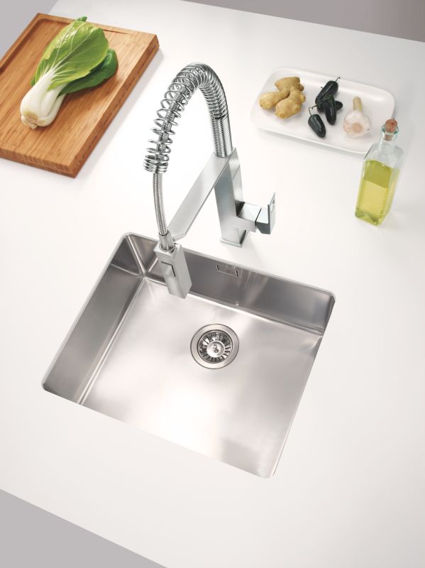 Змішувач для кухні з гнучким виливом Grohe Eurocube (31395DC0)