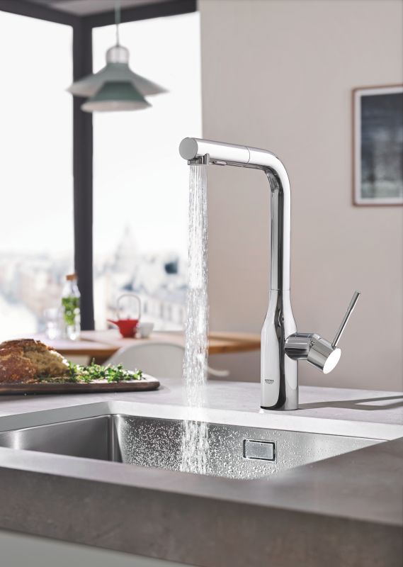 Змішувач для кухні з висувним виливом Grohe Essence New (30270000)