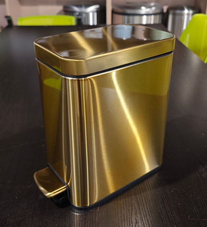 Відро для сміття з плавним закриттям прямокутне Mixxus Premium Quadro-TC0105 Brushed Gold 5 л (колір матове золото) (MI8394)
